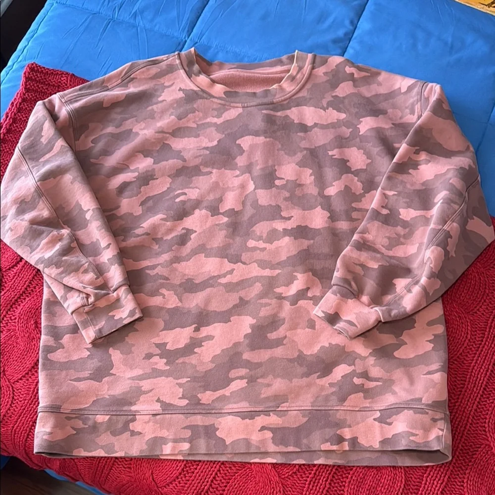 Lululemon Perfectly Oversized Crew Heritage 365 Camo Brier Rose Multi Sz 16! - Picture 4 of 8